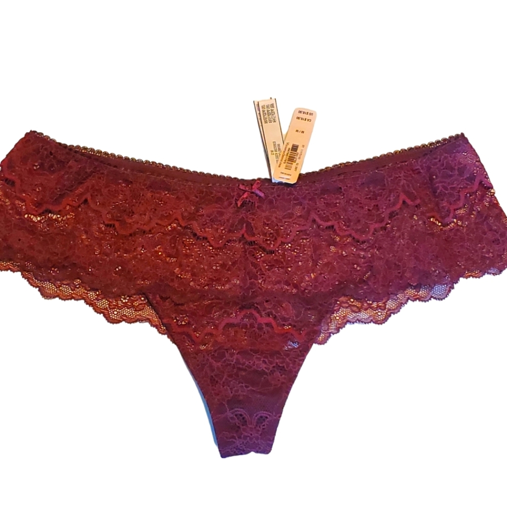 Victoria Secret NEW (M) Wine Lace Panties